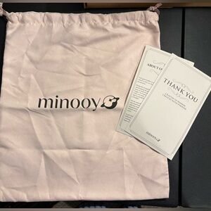 Minooy dust bag
